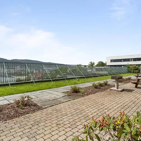 Lejlighed Modern Within Walking Distance To The Town